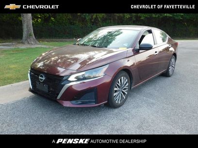 Used 2025 Nissan Altima 2.5 SV