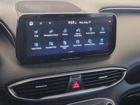 Used 2023 Hyundai Santa Fe SEL w/ Premium Package FWD image 15