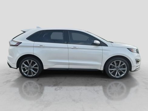 Used 2016 Ford Edge Sport w/ Equipment Group 401A AWD/4WD image 9