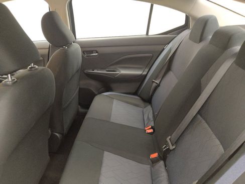 Used 2025 Nissan Versa SV FWD image 18