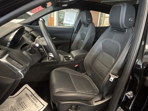 Certified 2024 Jaguar E-PACE R-Dynamic SE image 14