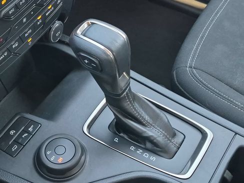 Used 2019 Ford Ranger XLT w/ Equipment Group 301A Mid AWD/4WD image 31