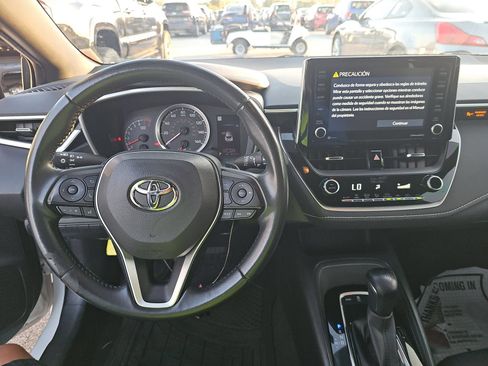 Used 2022 Toyota Corolla SE FWD image 5