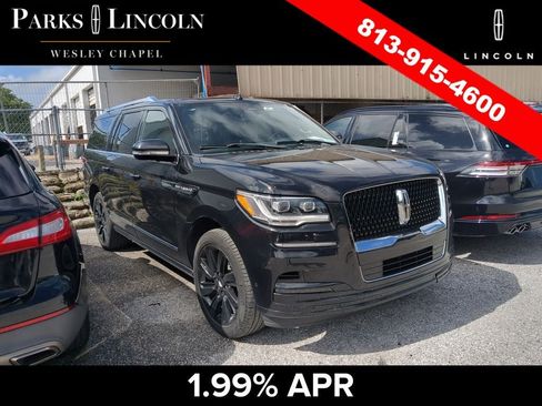 Used 2023 Lincoln Navigator L Reserve RWD image 1
