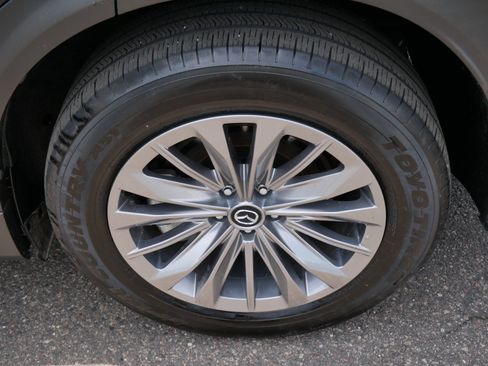 Used 2024 MAZDA CX-90 Plug-In Hybrid w/ Preferred AWD/4WD image 15