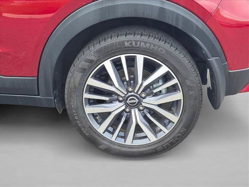 Used 2023 Nissan Kicks SV FWD image 28