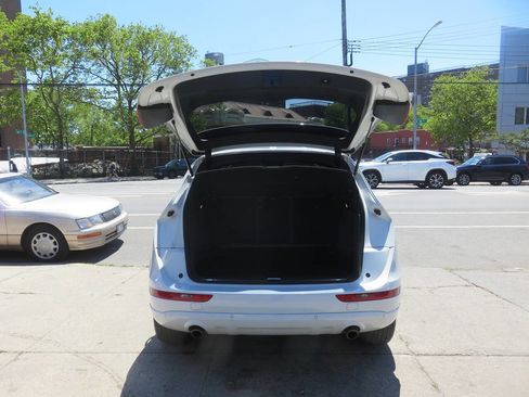 Used 2012 Audi Q5 2.0T Premium Plus AWD/4WD image 24