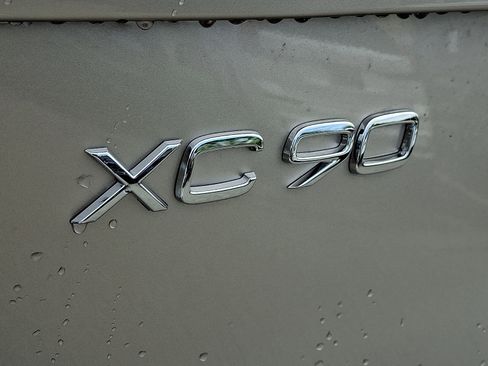New 2026 Volvo XC90 B6 Ultra w/ Protection Package Premier AWD/4WD image 15