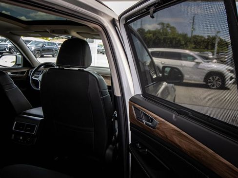 New 2026 Volkswagen Atlas SE FWD image 20