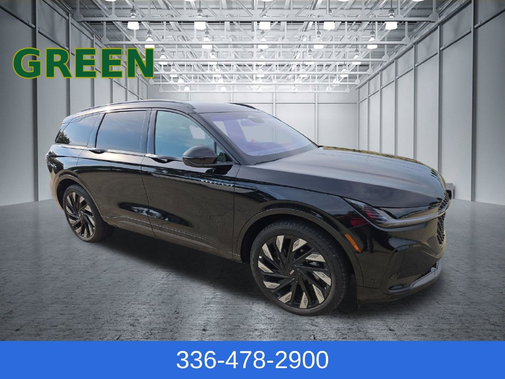 Used 2024 Lincoln Nautilus Reserve w/ Jet Appearance Package (87T) AWD/4WD image 10