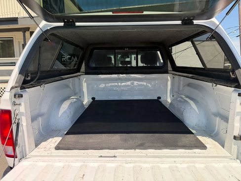 Used 2019 RAM 1500 Big Horn AWD/4WD image 23