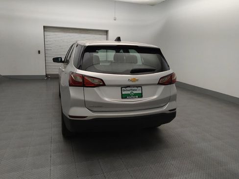 Used 2021 Chevrolet Equinox LS image 6