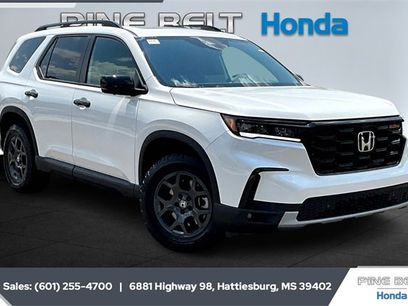 New 2025 Honda Pilot TrailSport