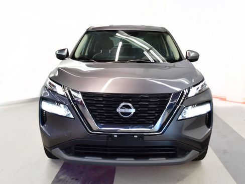 Used 2023 Nissan Rogue SV AWD/4WD image 3
