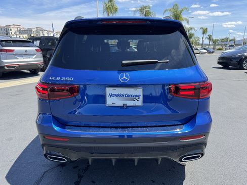 Used 2024 Mercedes-Benz GLB 250 image 9