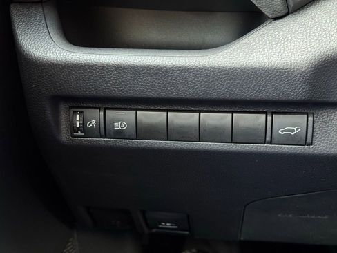 Certified 2025 Toyota RAV4 XLE image 32