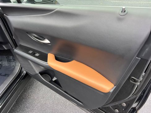 Used 2019 Lexus UX 200 w/ Accessory Package 2 FWD image 14
