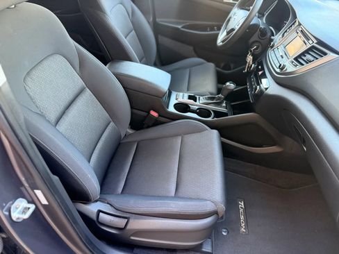 Used 2018 Hyundai Tucson SE AWD/4WD image 22