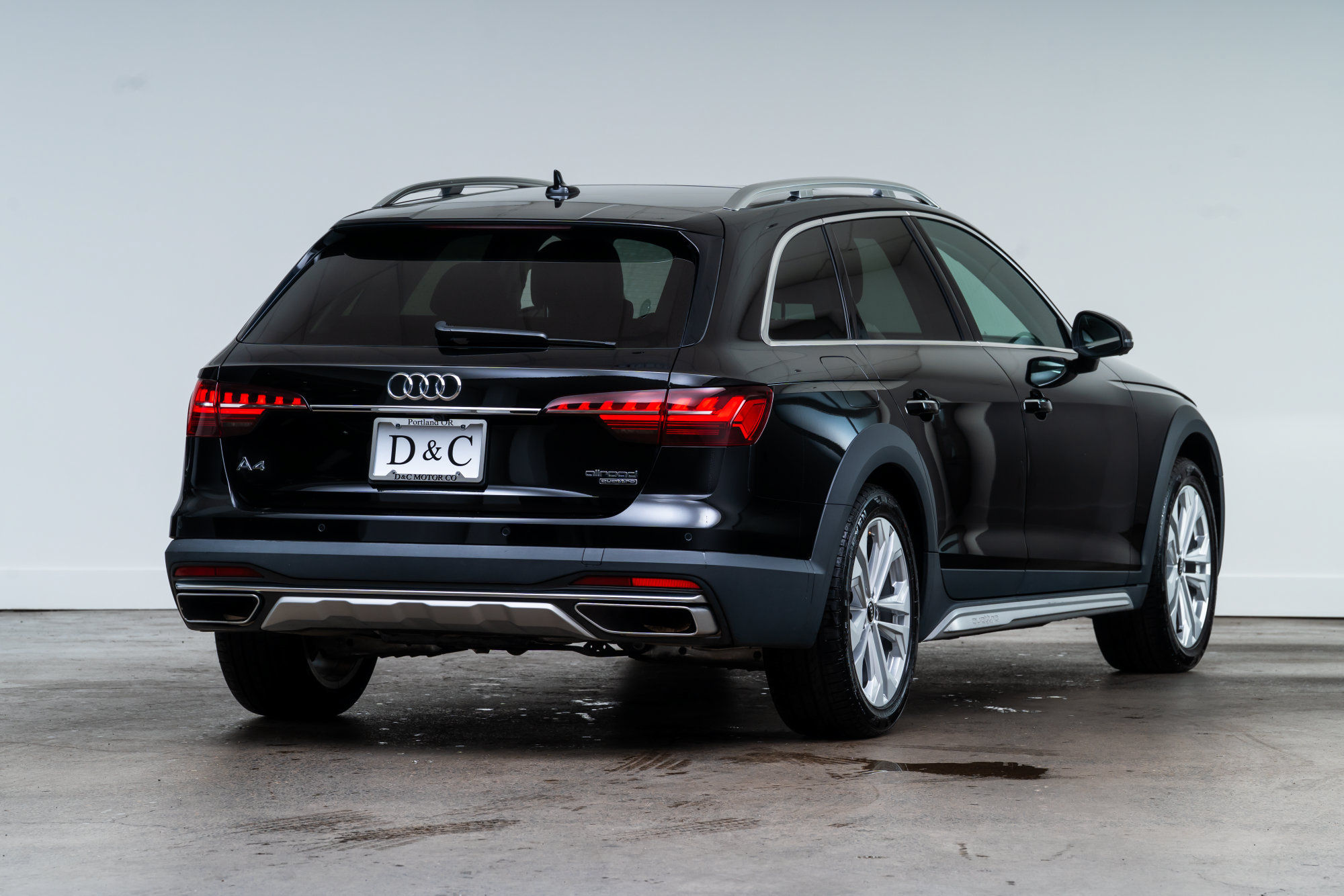 Used 2022 Audi A4 2.0T allroad Premium Plus AWD/4WD image 6