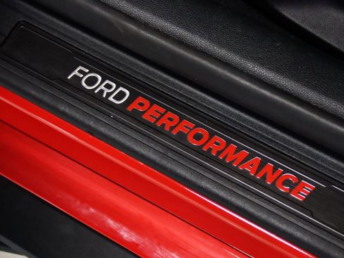 Used 2020 Ford Mustang Shelby GT500 w/ Technology Package RWD image 49