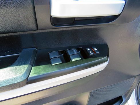 Used 2021 Toyota Tundra SR5 image 24