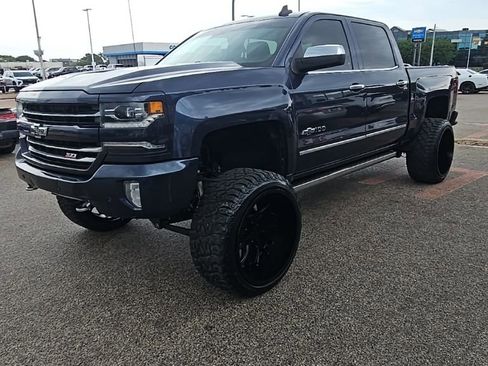 Used 2018 Chevrolet Silverado 1500 LTZ Z71 w/ Centennial Edition AWD/4WD image 3