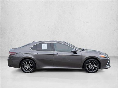 Certified 2023 Toyota Camry XLE image 4