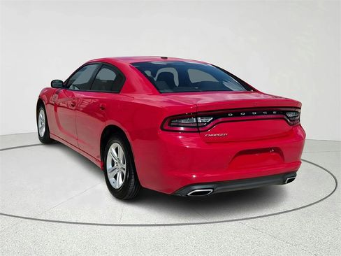 Used 2022 Dodge Charger SXT image 7