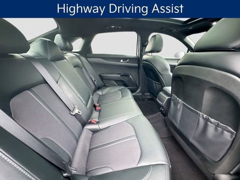 Used 2023 Kia K5 GT-Line image 30