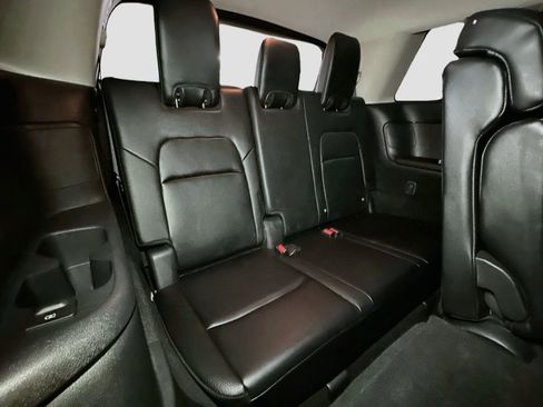 Used 2023 Nissan Pathfinder SL AWD/4WD image 37