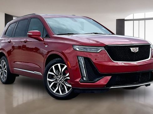Used 2025 Cadillac XT6 Sport w/ Platinum Package AWD/4WD image 11