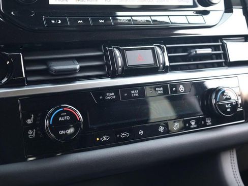 New 2025 Nissan Pathfinder Platinum w/ Cargo Package image 18