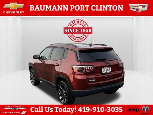 Used 2021 Jeep Compass Latitude AWD/4WD image 11