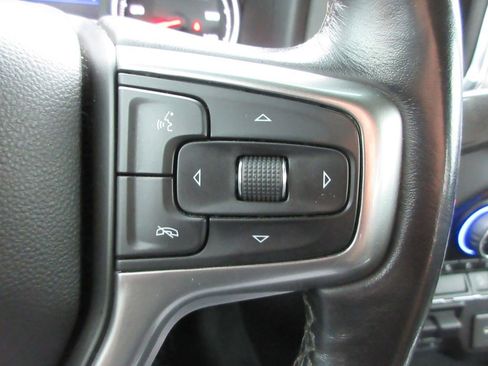 Certified 2022 Chevrolet Silverado 3500 LTZ w/ LTZ Convenience Package AWD/4WD image 30