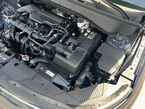 Used 2025 Hyundai Kona SEL AWD/4WD image 44