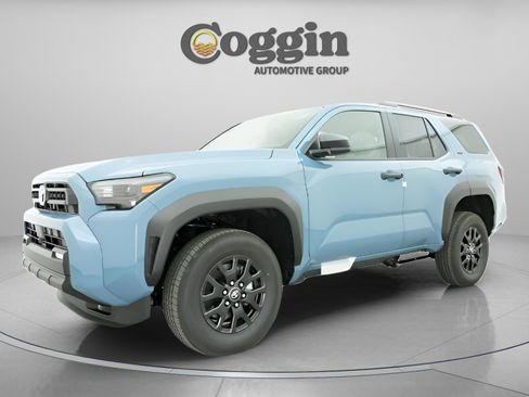 Used 2025 Toyota 4Runner SR5 RWD image 17