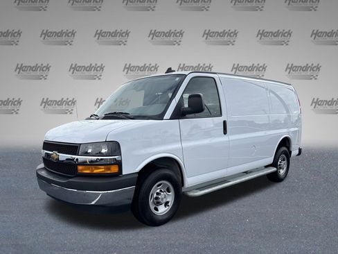 Used 2024 Chevrolet Express 2500 w/ Driver Convenience Package image 5
