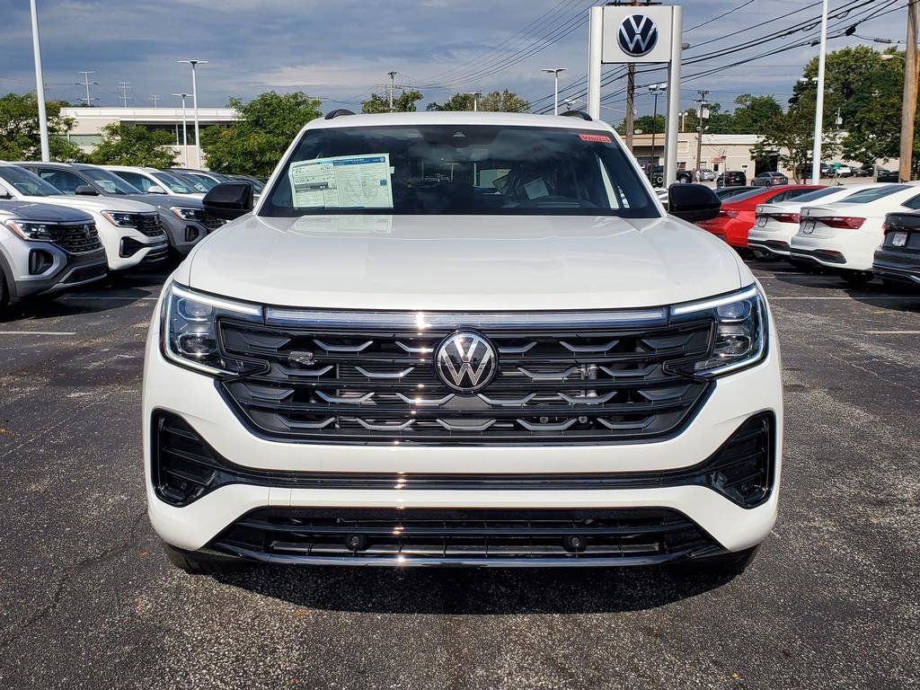 New 2026 Volkswagen Atlas Cross Sport SEL R-Line AWD/4WD image 5