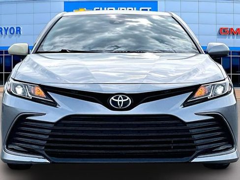 Used 2021 Toyota Camry LE FWD image 2