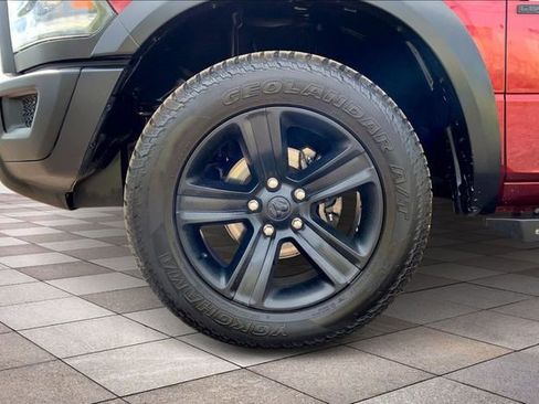 Used 2021 RAM 1500 Classic Warlock w/ Trailer & Traction Group image 9