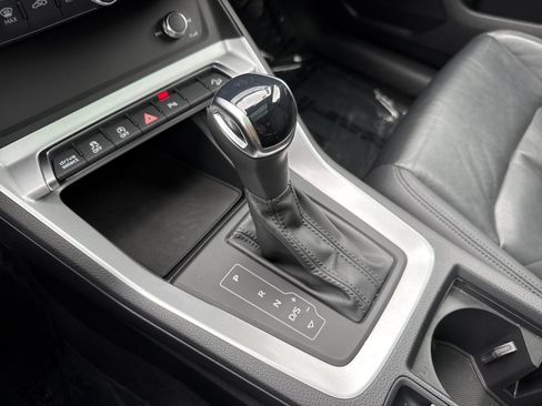 Used 2025 Audi Q3 2.0T Premium AWD/4WD image 18