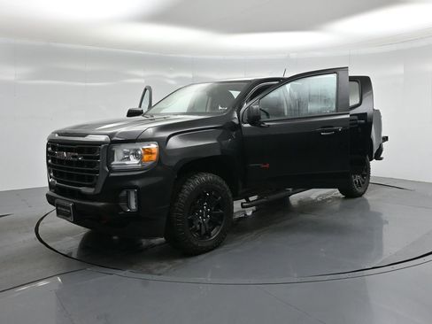 Used 2022 GMC Canyon AT4 image 26