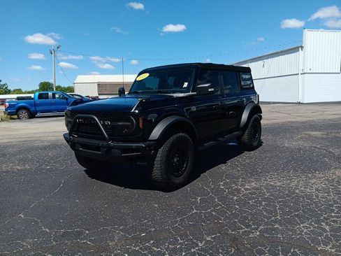 Used 2022 Ford Bronco Wildtrak AWD/4WD image 9