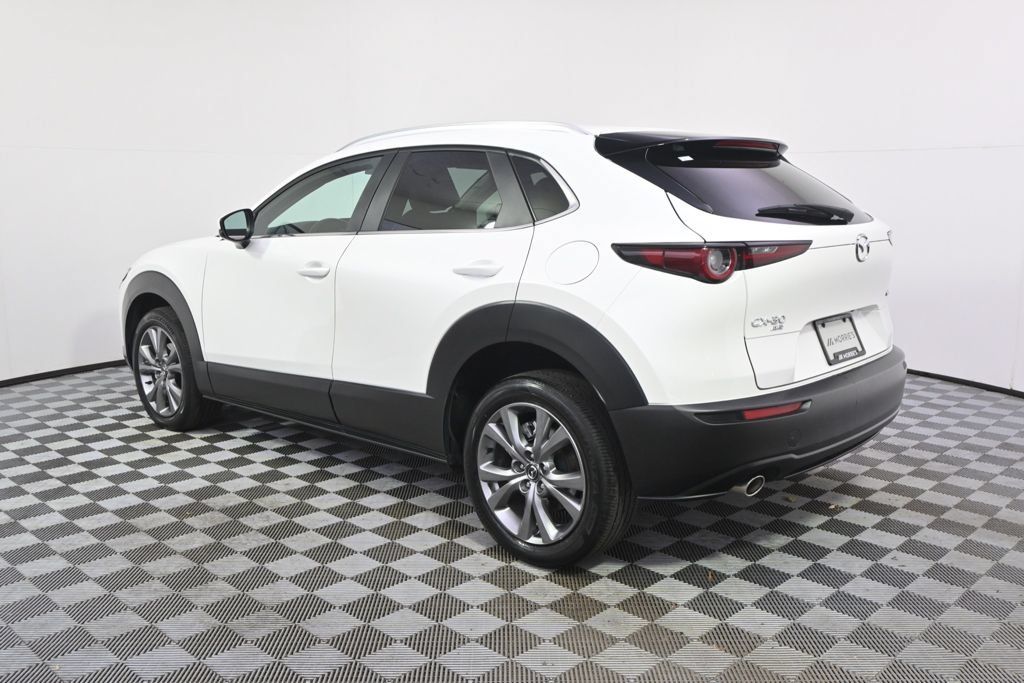 Used 2023 MAZDA CX-30 AWD 2.5 S w/ Preferred Package image 3