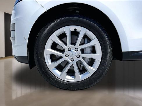 Certified 2023 Land Rover Range Rover Sport SE AWD/4WD image 32