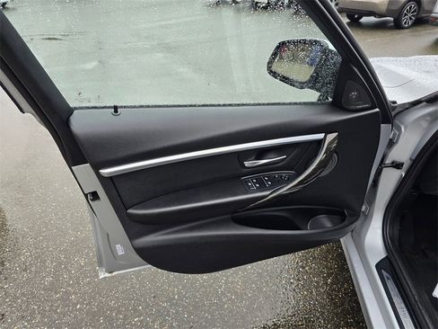 Used 2016 BMW 328i Sedan image 22