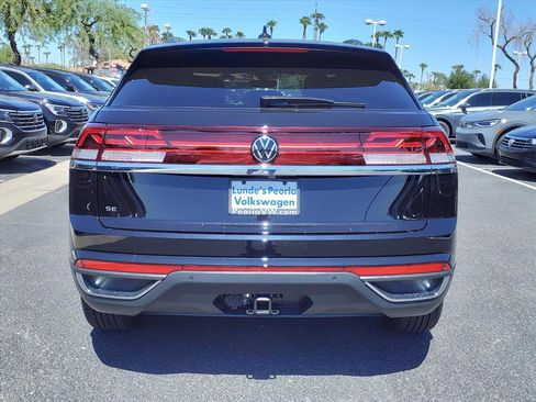 New 2026 Volkswagen Atlas Cross Sport SE image 3