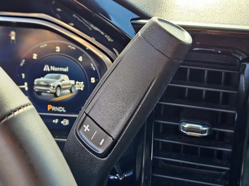 Used 2023 Chevrolet Silverado 1500 RST image 24