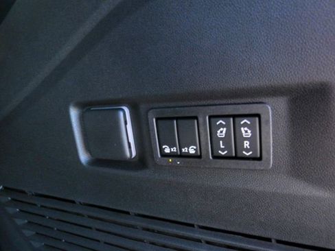 New 2026 Chevrolet Tahoe High Country image 11