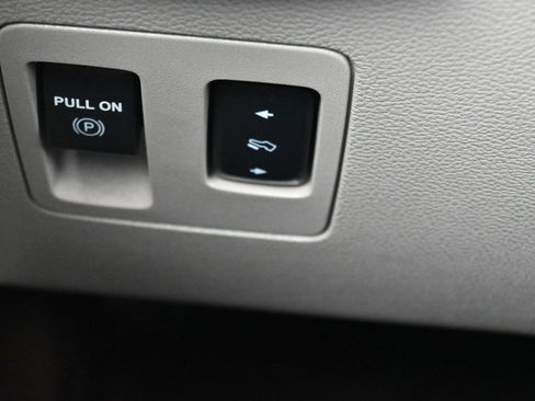 Used 2020 Ford F150 Limited w/ Trailer Tow Package image 16